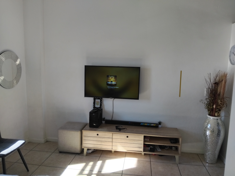 0 Bedroom Property for Sale in Maitland Western Cape